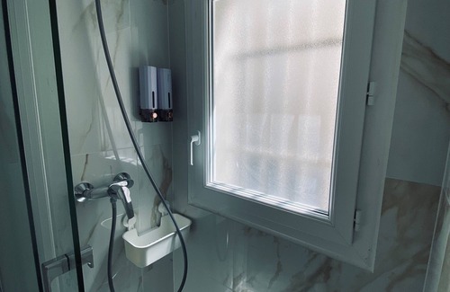 Saint-Charles Apartment | Appartement Neuf au Pied de la Gare Saint Charles