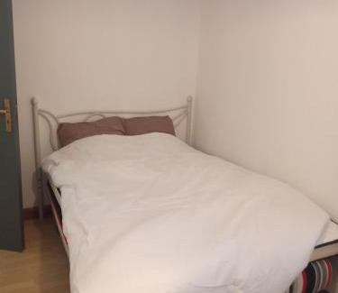 Laroquebrou Apartment | Appartement Numéro 2 1er Etage Gauche