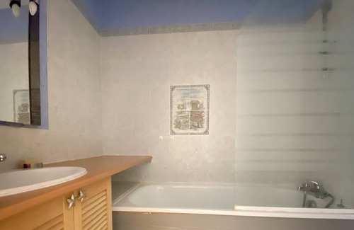 Champagne Apartment | Appartement Proche de Courtabœuf / Saclay / Massy