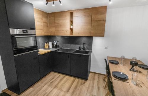 Saas-Fee Apartment | Appartement rénové avec vue panoramique et sauna