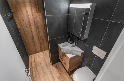 Saas-Fee Apartment | Appartement rénové avec vue panoramique et sauna