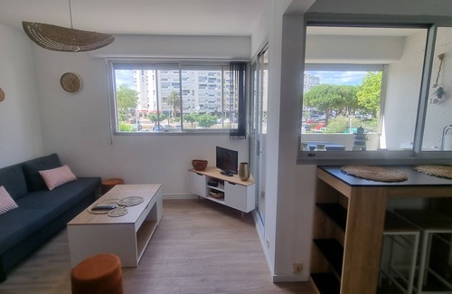 Carnon-Plage Apartment | Appartement Rénové Pour 4 Personnes Situé Entre le Port et la Plage