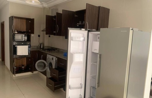 Yof Apartment | Appartement sur Virage Avec Piscine