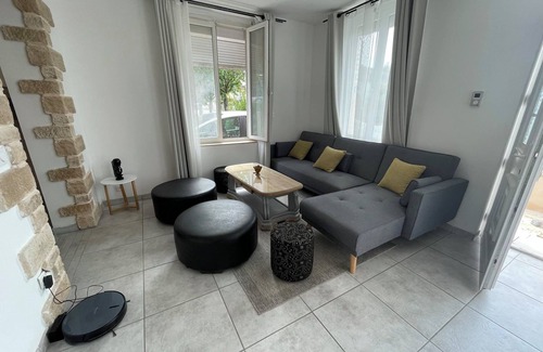 Gournay-en-Bray Apartment | Appartement T2 spacieux refais à neuf à 5 minutes du centre ville lieu calme