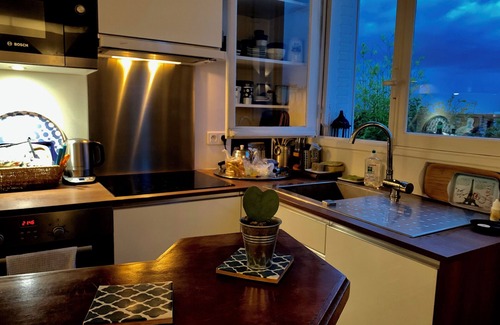 Quartier des Grandes-Carrieres Apartment | Appartement Terrasse Avec vue sur le Sacré Coeur