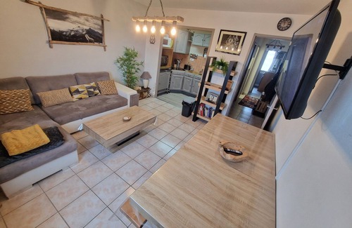 Orcieres-Merlette Apartment | Appartement Très Bien Équipé Calme et Proche du Centre