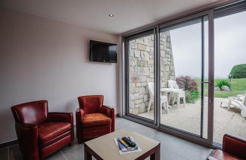 Saint-Quay-Portrieux Apartment | Appartement Vue Mer Au Jardin De La Comtesse