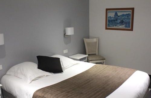 Saint-Quay-Portrieux Apartment | Appartement Vue Mer Au Jardin De La Comtesse