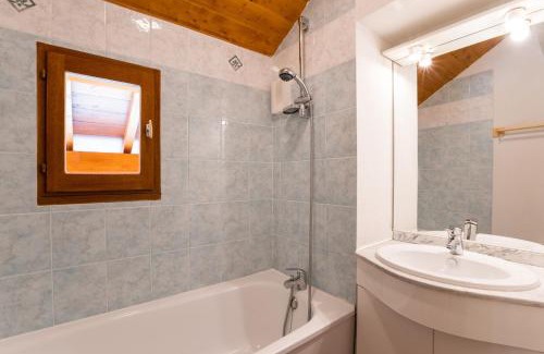 La Joue du Loup Apartment | Appartement vue sur les pistes, pour 8