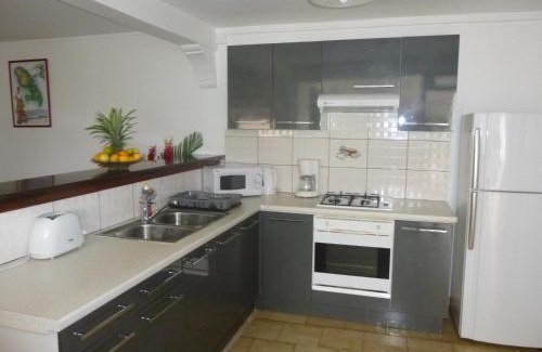 Saint-Esprit Apartment | Appartements Allée des Ixoras