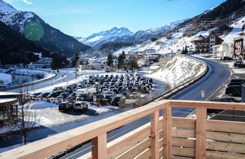 Sankt Anton am Arlberg Apartment | Appartements Plaija