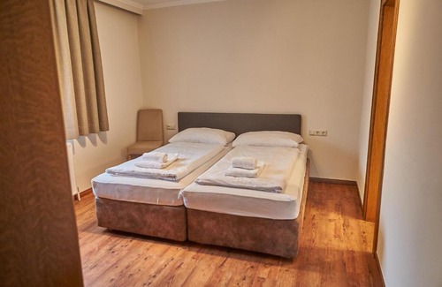 Wiesern Apartment | Appartements Julia by HolidayFlats24