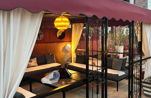 Mouassine Apartment | Appartements Luxueux Meublés Dans une Résidence Avec Terrasse à Medina