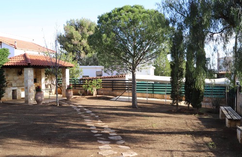 Spata-Artemida Apartment | Appartment 10 minutes from ATH airport, 5 minutes from beach