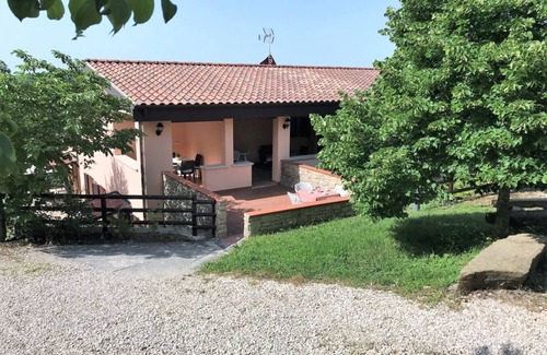 Apecchio Apartment | Appartment- Camelia - Two Bedroom Apartment, Sleeps 5