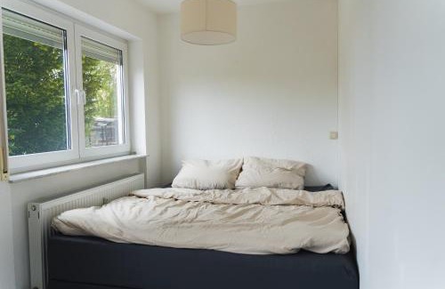Mainz-Bingen Apartment | Appartment in den Weinbergen bei Mainz - mit 2x Doppelzimmern, 1x großes Wohnzimmer, Bad & Küche