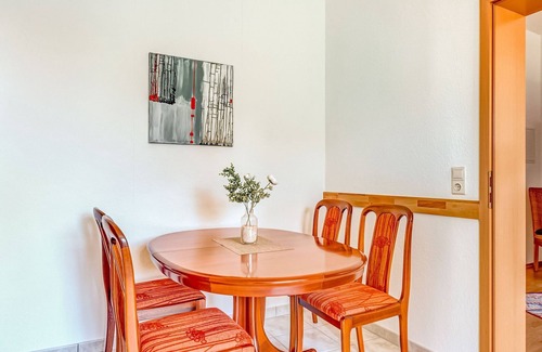 Grunhainichen Villa | Appealing Villa with Garden in Borstendorf Germany
