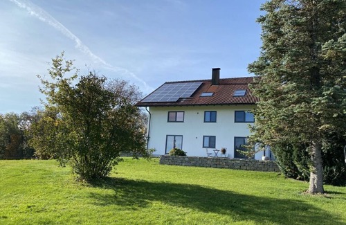 Argenbuhl Apartment | Appealing apartment near lake