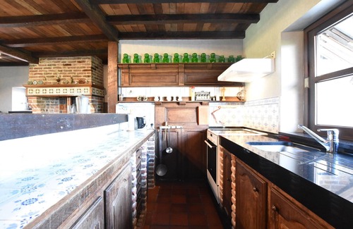 Westouter Ski Chalet | Appealing Chalet in Westouter with Garden