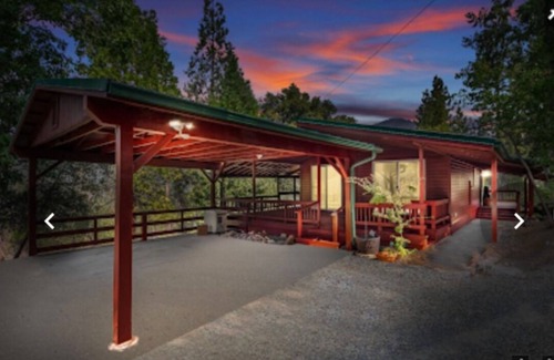 Oakhurst Cabin | Apple Belle Cabin Mountain Escape- Yosemite Cabin