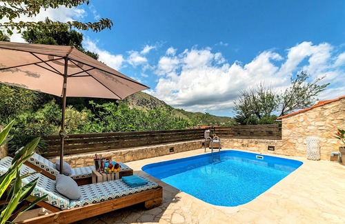 Mathes Villa | Apple Maxima Villas 2 priv pools