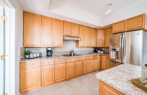 Rustburg Other | Apple Orchard Farmhouse w/Lake Views, Upstairs Only