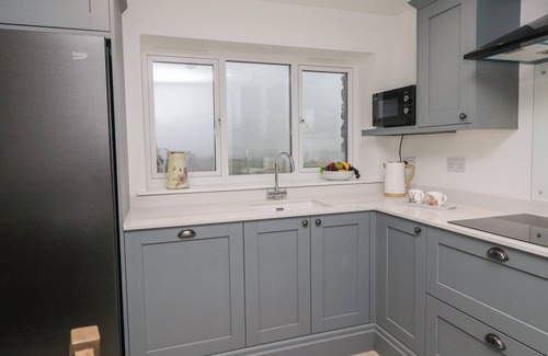 Dalton-in-Furness Cottage | APPLE TREE BARN, family friendly, with hot tub in Dalton-In-Furness