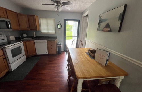 Jamestown Condo | 🍎APPLE VALLEY RESORT🛟Lake Cumberland Condo closest to Wolf Creek Dam & Park!⚓️