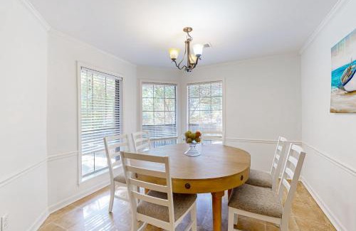 Conway House | Applegate Escape