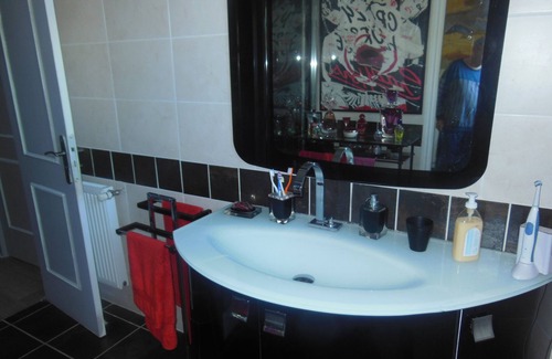 Les Baraques Apartment | APPT 150M2 IN CHARMING HOUSE (Upper House)