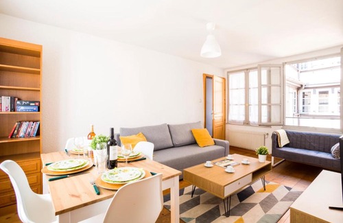 Krutenau Apartment | Appt design & authentique - Quai des bateliers