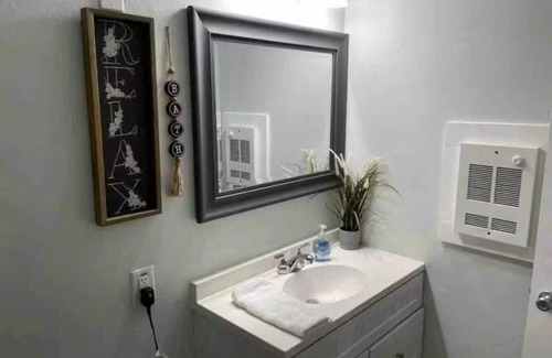 Northwest Corpus Christi Apartment | Apt #1/10 min from Refineries