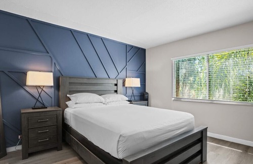 Swann Estates Apartment | Apt 206 · Westshore South Tampa Apt