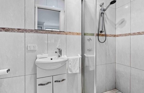 Armidale Apartment | Apt 3 Brightside Apartments - City Center