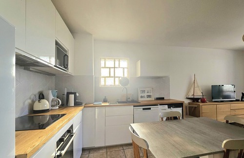 Pontaillac Apartment | Apt 4 pers, facing Pontaillac beach