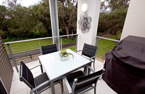 Dunsborough Apartment | Apt 9 'Delphinius' @ Bay View Centro, Dunsborough