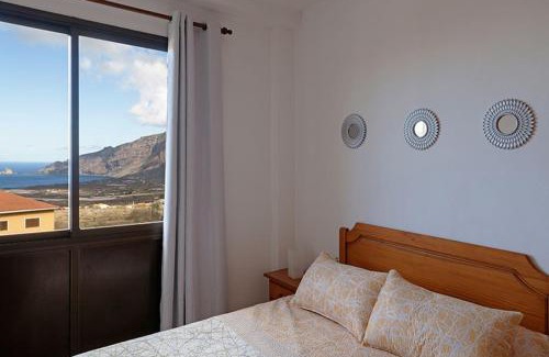 Tigaday Apartment | Apt Aguedita 3 dorm terraza y vistas al mar y la montaña