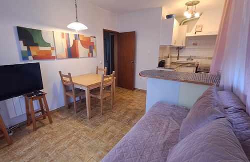 Burgau Apartment | Apt. Castela 1 w/sea view in fisher village