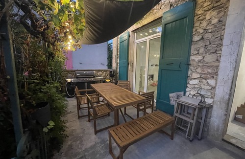 Menglon House | Apt de 75m2 Refait à Neuf au rdc Dune Maison Chic
