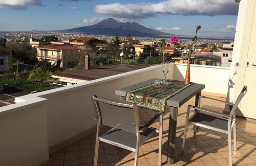 Angri Apartment | Apt in a Villa with Terrace on stunning Vesuvio View!