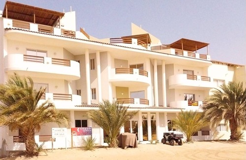 Sal Rei Apartment | Apt. in Estoril, Boa Vista, Sal Rei, Cape Verde just 75 meters from the beach.