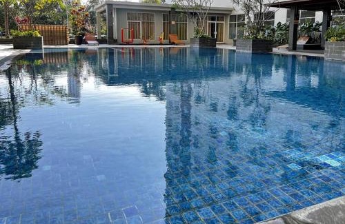Cileunyi Apartment | Apt Pinewood 2BR with Pool n Wi-Fi by 2ndHome