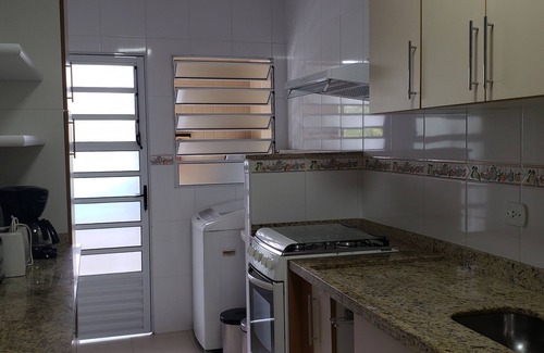Praia Grande Apartment | Apt. Praia Season - Noble Location of Praia Grande - Air Conditioning - 3 Suites