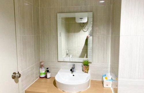 Cikarang Apartment | Apt Vasanta Innopark Studio S1oN with Pool