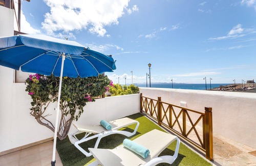 Yaiza Villa | Apt. Vista Mar - Aura Villas