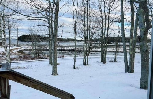 Deer Isle Apartment | Apt w/Views-Beach & Boat Access