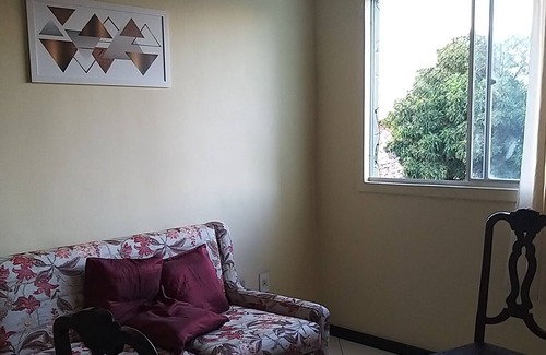 Pereira Lobo Apartment | Apt⁰ 1 double bed, 2 bunk beds 1 single bed, 25 'Praia Atalaia, 20' Shopping malls