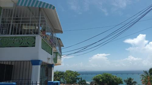 Barrio La Fortaleza Vieja Apartment | Apto 2Habitaciones con Aire y Vista al Malecón de Samaná