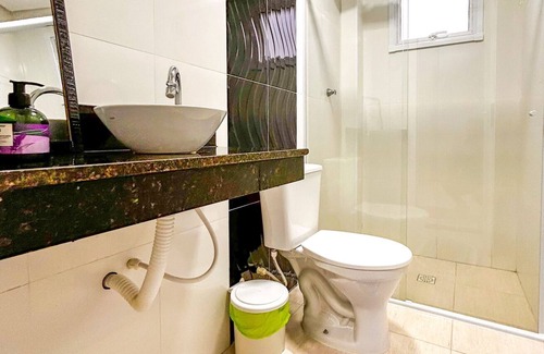 Real Apartment | Apto a beira mar com Wi-Fi na Praia Jardim Real/SP