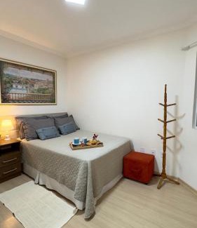 Piratuba Apartment | Apto Alamanda - 2 Quartos - Apto aconchegante, confortável e de frente para avenida principal!